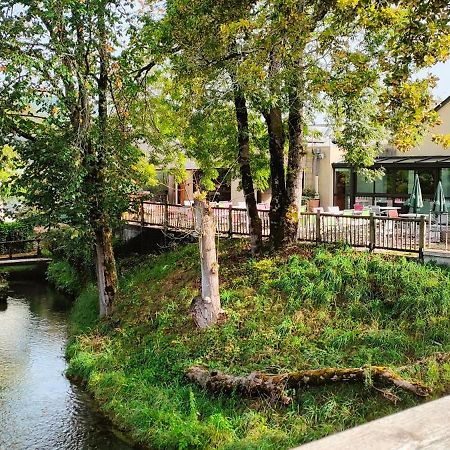 Meuble De Tourisme Au Coeur Du Village A Aramits , Haut Bearn 외부 사진