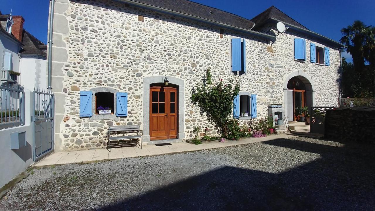 Meuble De Tourisme Au Coeur Du Village A Aramits , Haut Bearn 외부 사진